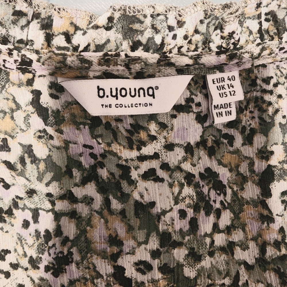B. Young Floral Light Woven Shirt Size Medium NWOT - Picture 5 of 7